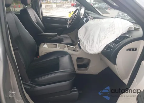 2017 Dodge Grand Caravan Sxt from USA, damaged, VIN 2C4RDGCG1HR580597